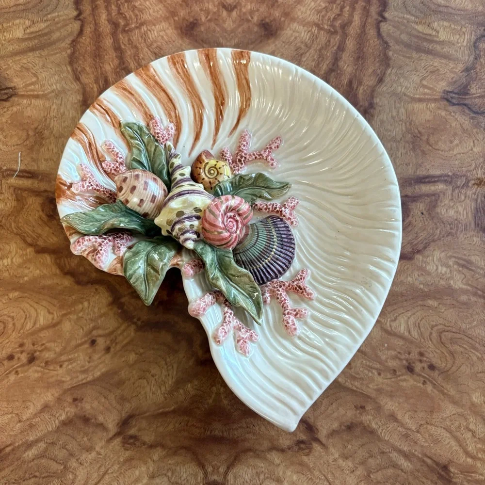 Fitz and Floyd Oceana Nautilus Shell Serving Dish or Wall Decoration - Picture 3 of 5